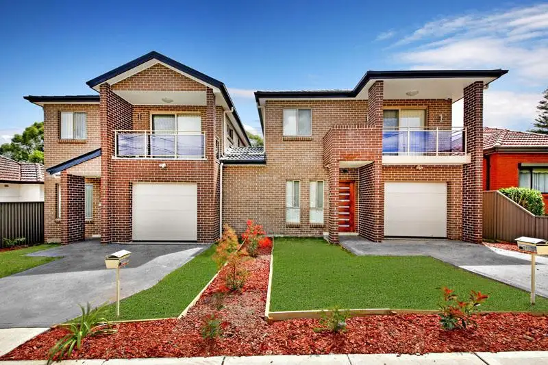 Main view of Homely semi-detached listing, 133 Gibson Avenue, Padstow NSW 2211