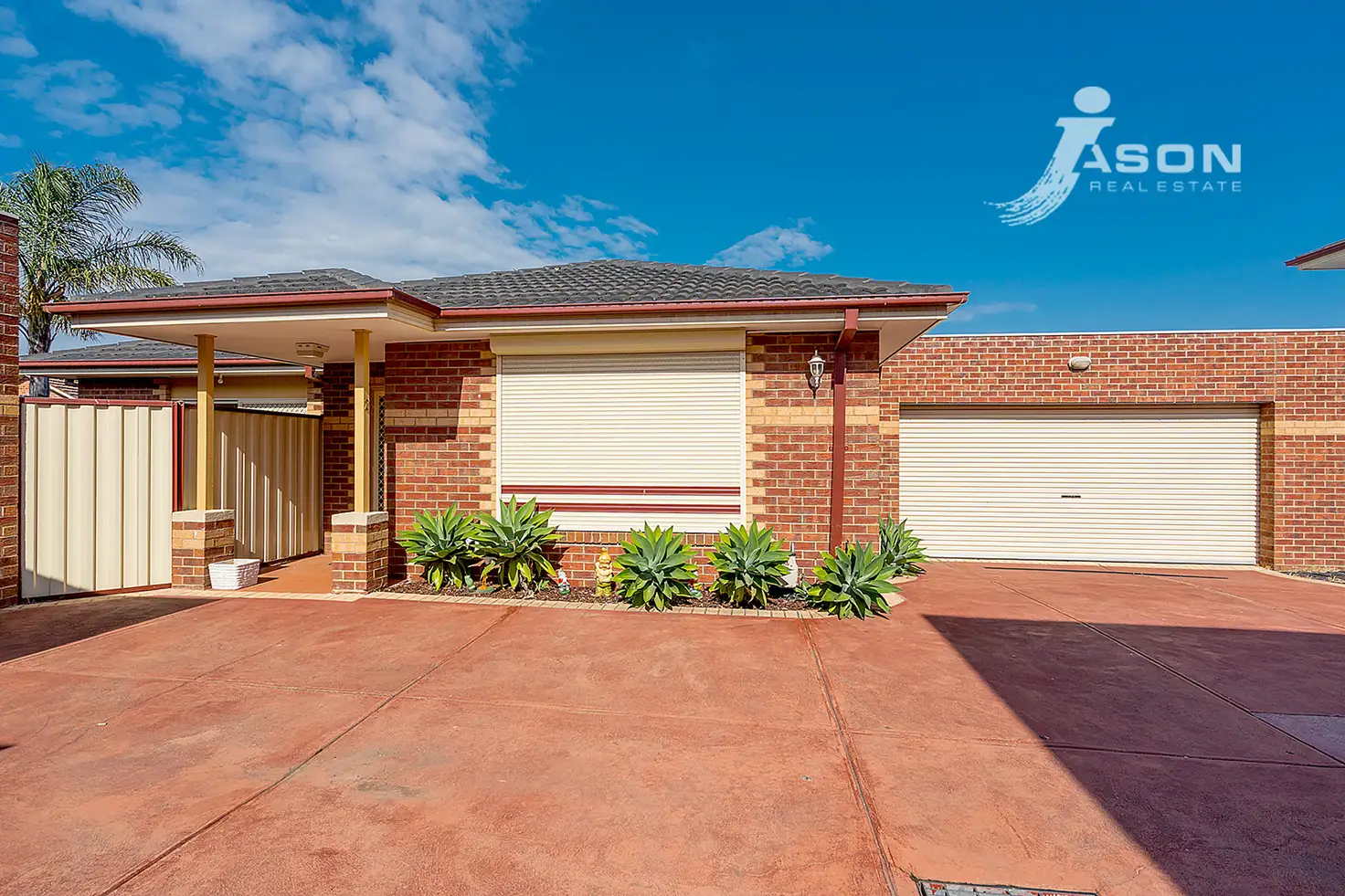 Main view of Homely unit listing, 2/42-44 Bamburgh Street, Jacana VIC 3047