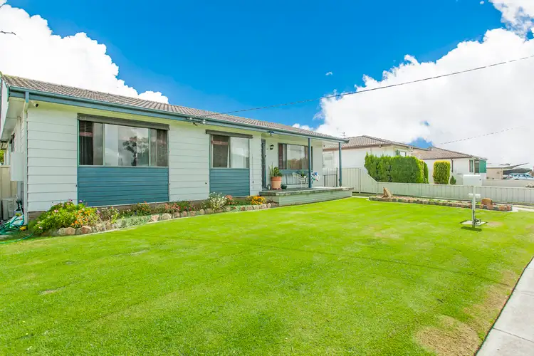 Second view of Homely house listing, 33 Burgess Parade, Tarro NSW 2322