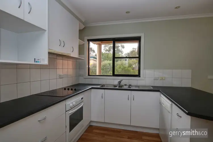 Sixth view of Homely townhouse listing, 2/28 Pryor's Road, Horsham VIC 3400
