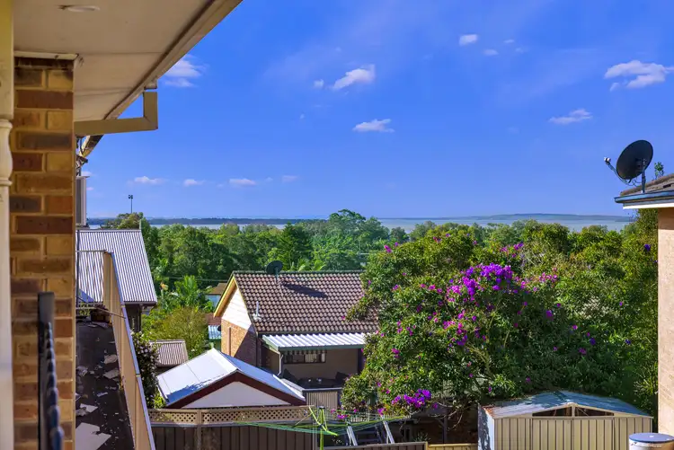 21 Wyong Rd, Berkeley Vale NSW 2261