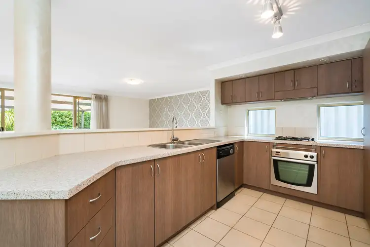3/291 Flinders Street, Nollamara WA 6061