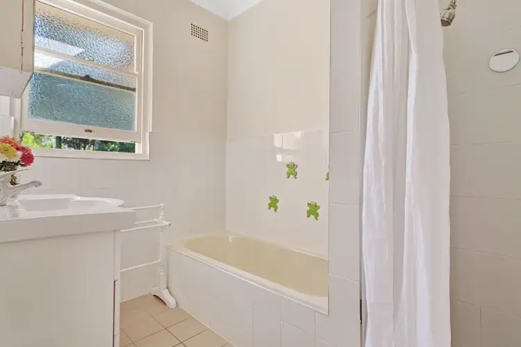 Fifth view of Homely house listing, 110 Paterson Road, Bolwarra NSW 2320