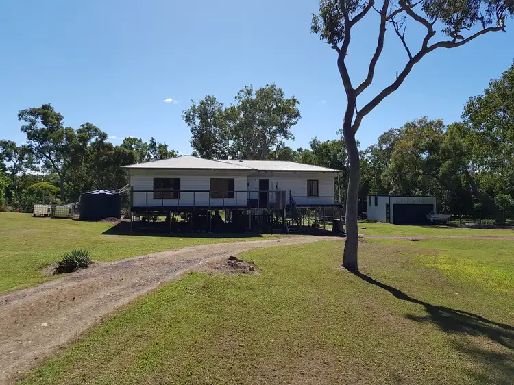 2 Herta Lane, Sarina Beach QLD 4737