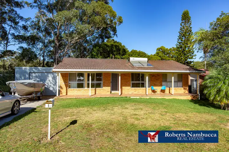 5 McDonald Dr, Nambucca Heads NSW 2448