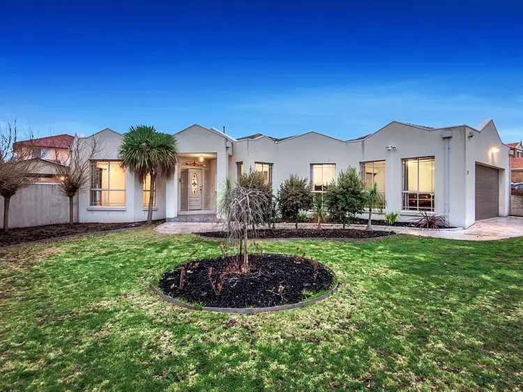 25 Royal Crescent, Hillside VIC 3037