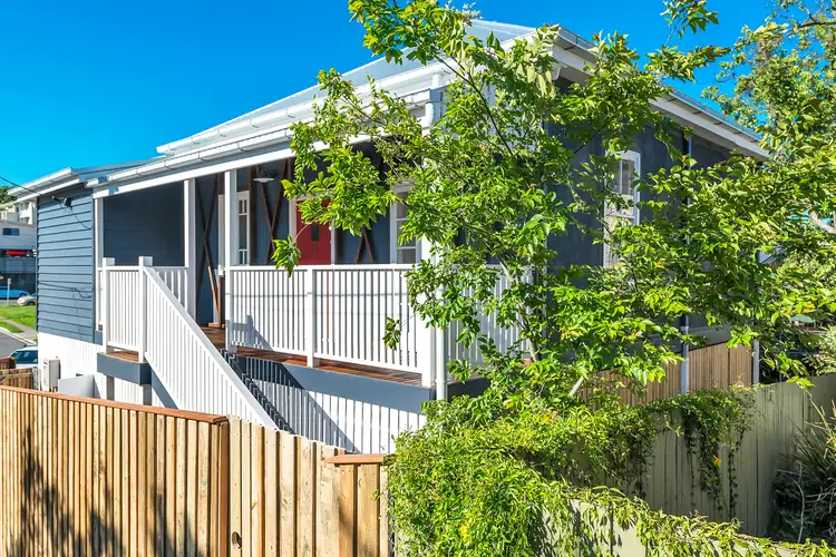 21 Sackville Street, Milton QLD 4064