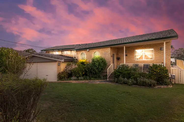2 Alton Close, Raymond Terrace NSW 2324