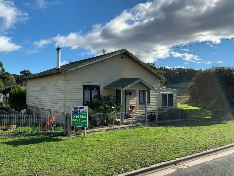 9 Dowbiggin Street, Railton TAS 7305