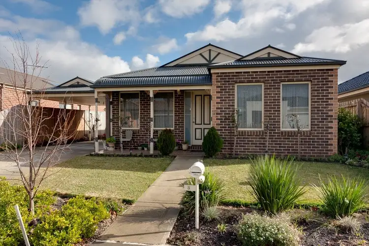 Second view of Homely house listing, 8 Gardenia Place, Whittlesea VIC 3757
