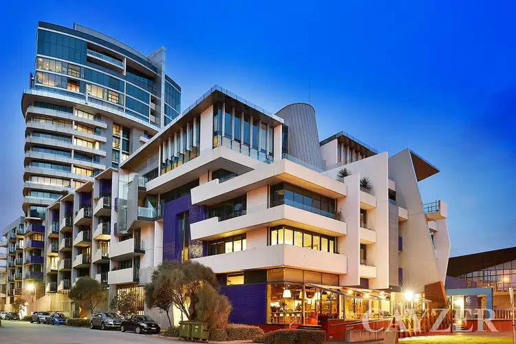 32/2 Esplanade West, Port Melbourne VIC 3207