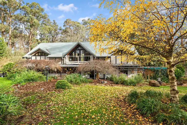 91 Peregrine Drive, Kinglake West VIC 3757