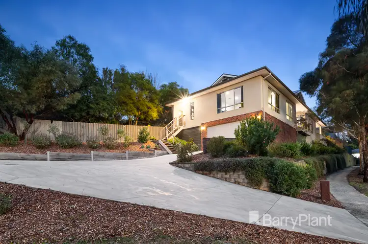 1 Olinda Park Rise, Lilydale VIC 3140