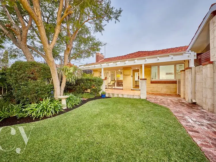 1 Luffingham Street, Melville WA 6156