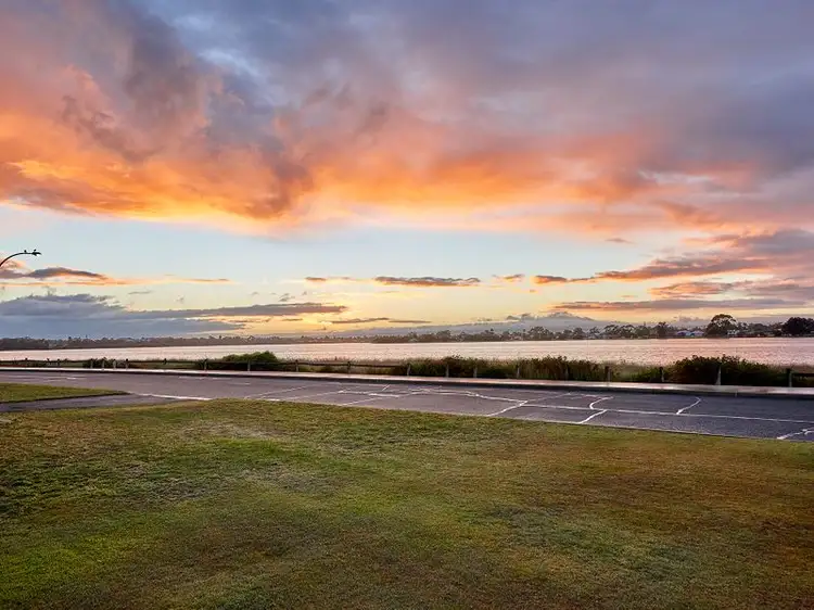 Second view of Homely house listing, 9 Salter Point Parade, Salter Point WA 6152