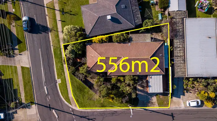 31 Warringa Crescent