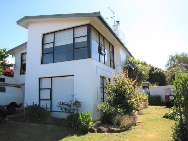 220A Best Street, Devonport TAS 7310