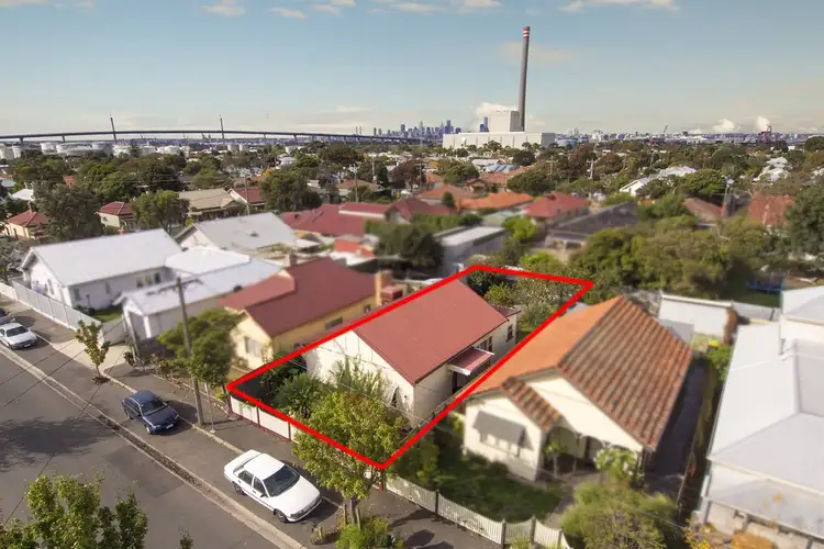 12 Brown Street, Newport VIC 3015