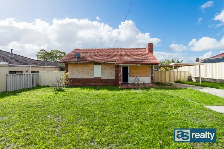 26 Maurice Street, Embleton WA 6062