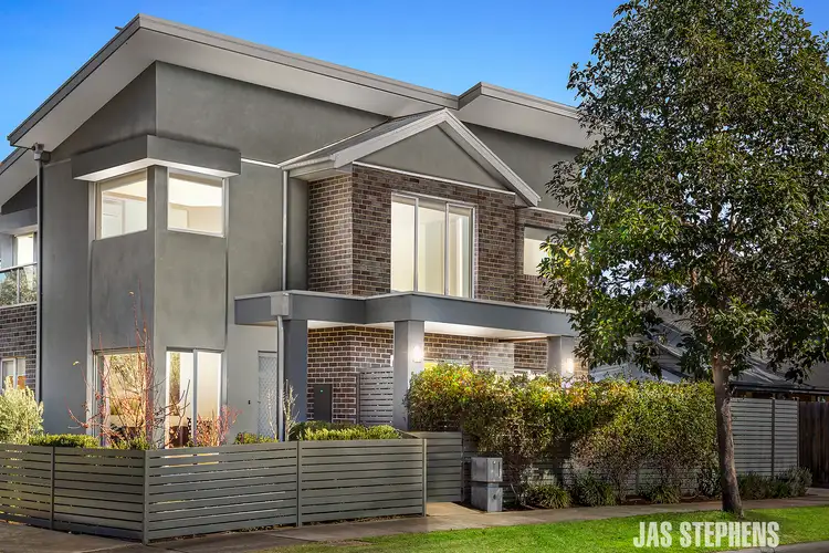 1 Alma Street, Maidstone VIC 3012