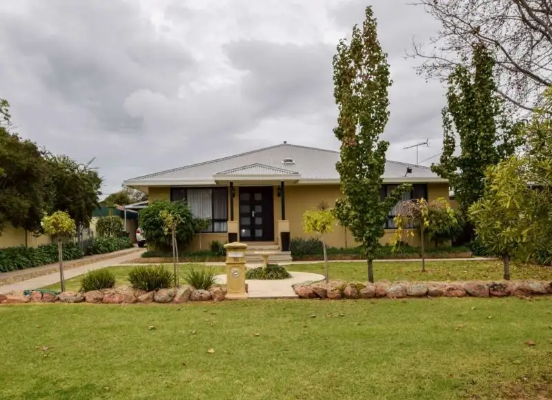 Main view of Homely house listing, 10 Scott Street, Wangaratta VIC 3677