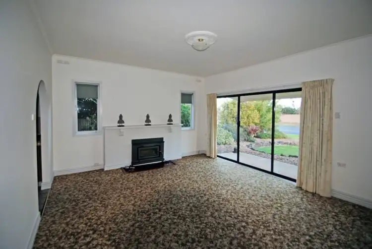 Fifth view of Homely house listing, 5 Owen Street, Heywood VIC 3304
