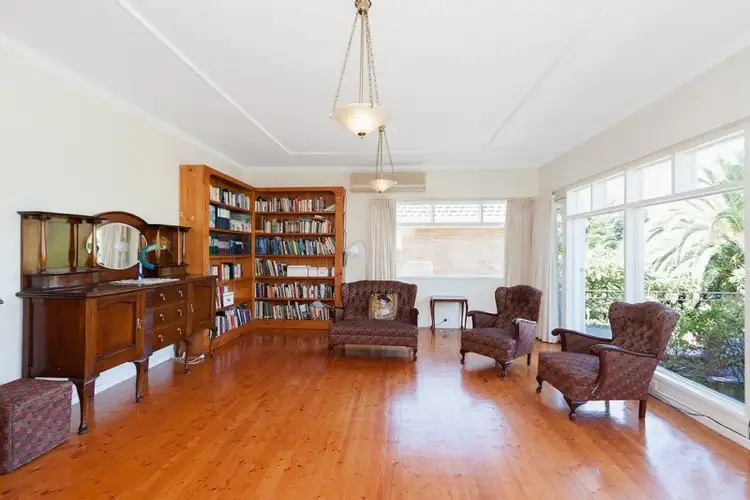 Fifth view of Homely house listing, 16 Alfreda Avenue, Rosanna VIC 3084