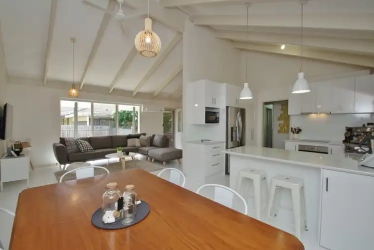 13 Wallaby Way, Healesville VIC 3777