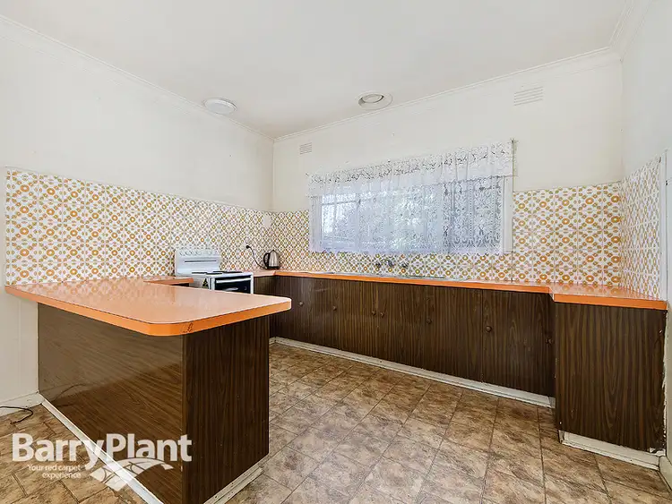 Fifth view of Homely house listing, 6 Manfred Avenue, St Albans VIC 3021