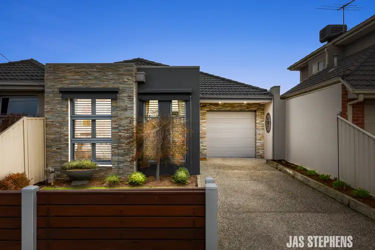 1/41 Angus Avenue, Altona North VIC 3025