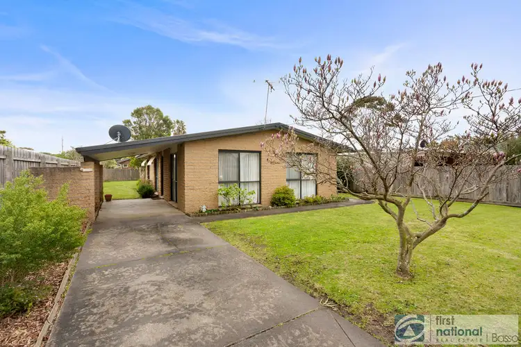 14 Kolinda Cres, Capel Sound VIC 3940