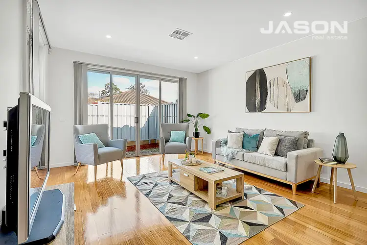 Fourth view of Homely unit listing, 124B South Circular Road, Gladstone Park VIC 3043