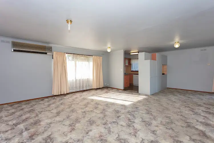 Fifth view of Homely house listing, 57 Goolagar Cresent, Springdale Heights NSW 2641