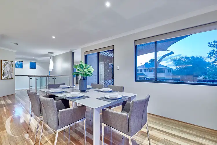 Fifth view of Homely house listing, 2 Klem Avenue, Salter Point WA 6152