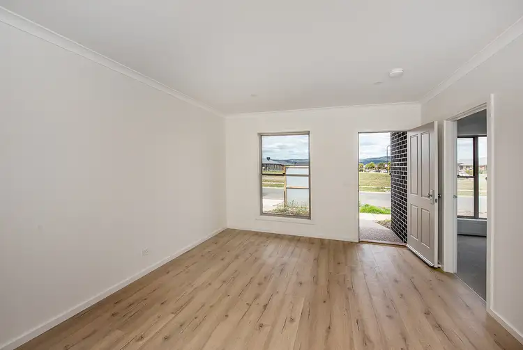 Fifth view of Homely house listing, 1/124 Oakbank Boulevard, Whittlesea VIC 3757