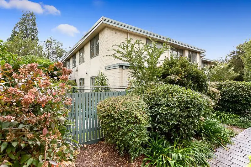 Main view of Homely apartment listing, 4/16 Repton Road, Malvern East VIC 3145