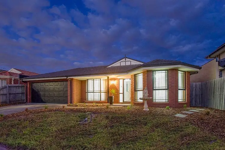 31 Kensington Crescent, Altona Meadows VIC 3028