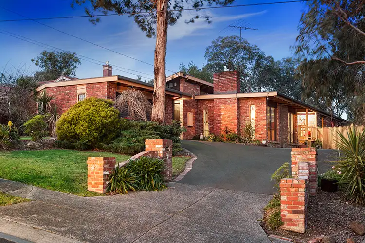 31 Laurison Road, Eltham North VIC 3095