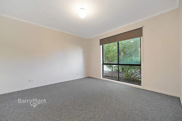 Seventh view of Homely house listing, 5 Glenisla Way, Berwick VIC 3806