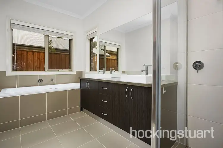 Fifth view of Homely house listing, 34 Castlemaine Drive, Eynesbury VIC 3338