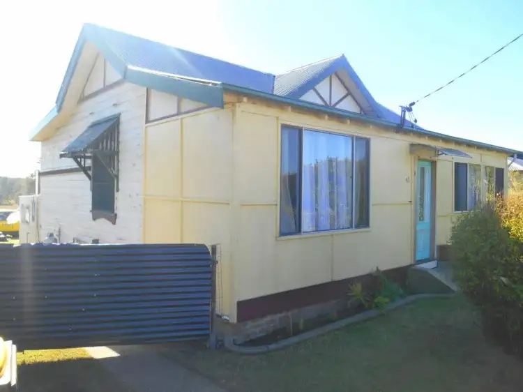 43 Lismore Street, Abermain NSW 2326