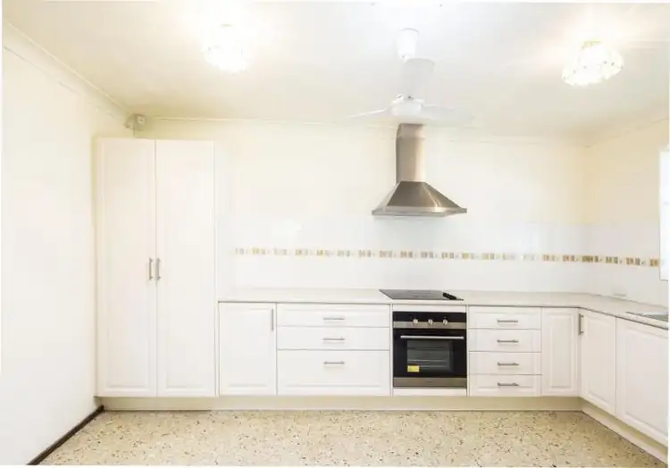 Fifth view of Homely house listing, 1a Ilford Place, Thornlie WA 6108