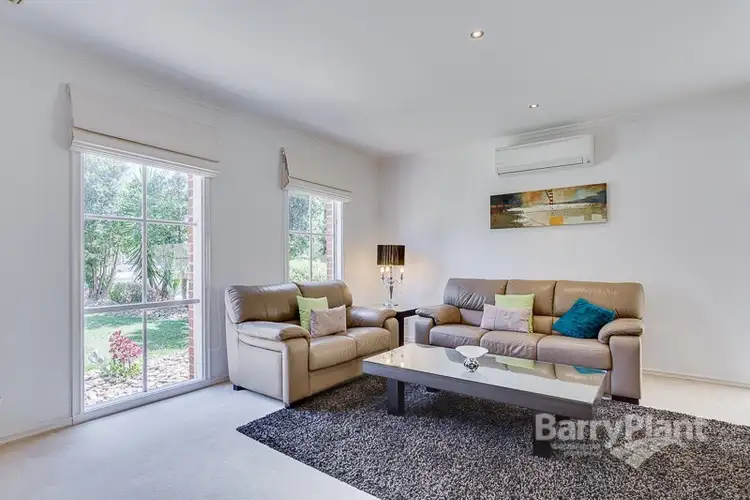 Sixth view of Homely house listing, 10 O'Hara Court, Taylors Lakes VIC 3038
