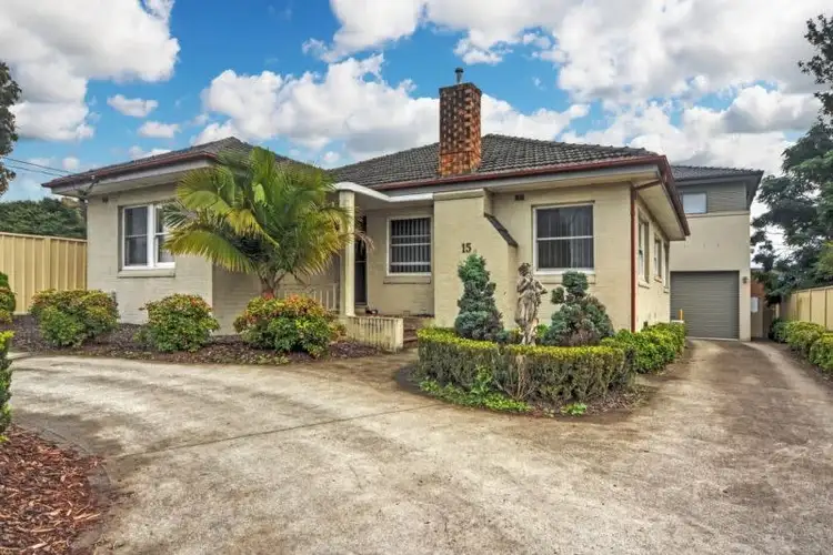 15 Cambewarra Road, Bomaderry NSW 2541