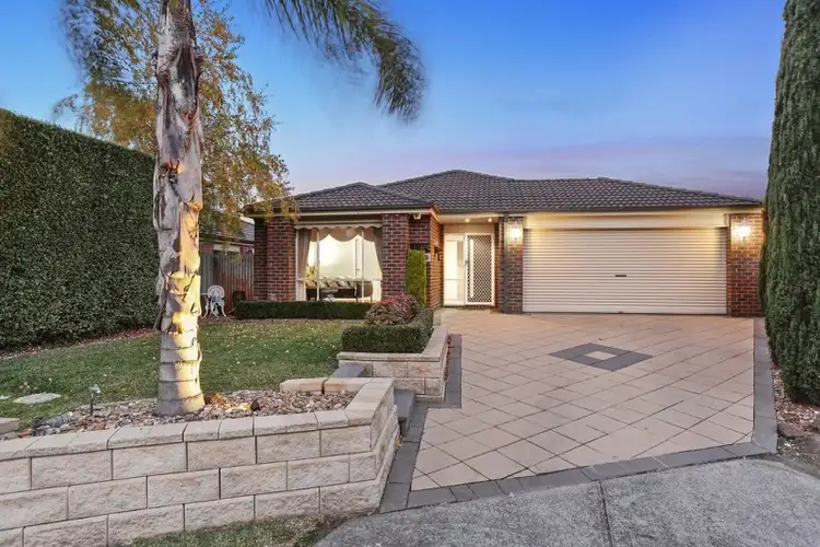 5 Glen Innes Close, Wonga Park VIC 3115
