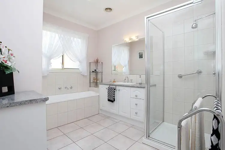 Fifth view of Homely unit listing, 4/1A Davey Street, Sunshine West VIC 3020