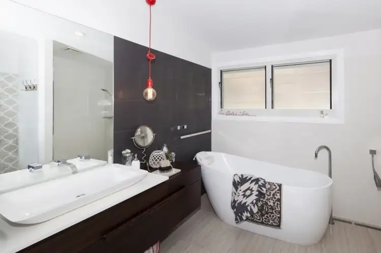 Fourth view of Homely house listing, 16 The Boulevarde, Warrimoo NSW 2774