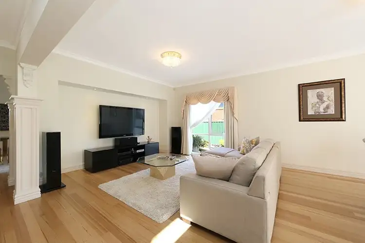 Second view of Homely house listing, 423 Dandelion Drive, Rowville VIC 3178