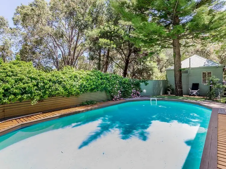 135 Sexton Street, Sawyers Valley WA 6074