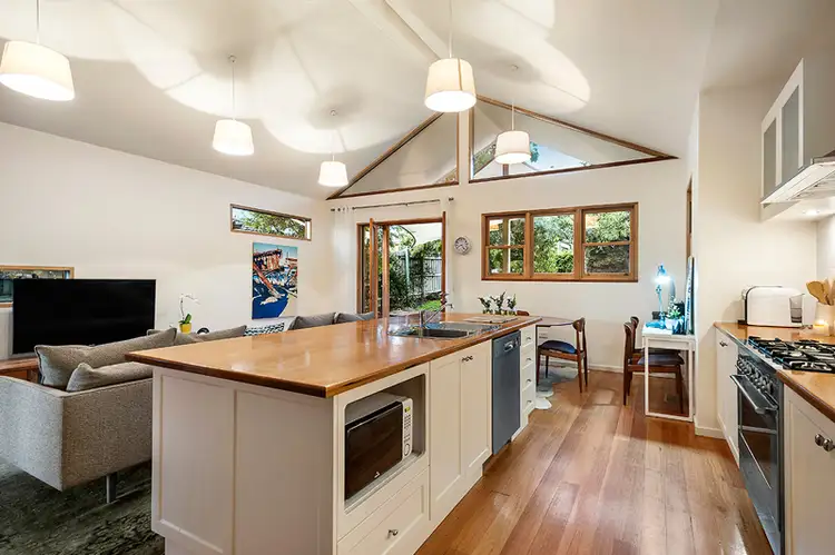 Fourth view of Homely house listing, 5 Elsa Court, Eltham VIC 3095